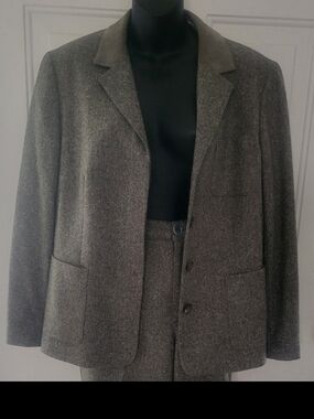 Escada Sport Women's Light Green Pant Suit Wool Blend Tweed US 10/EU 40